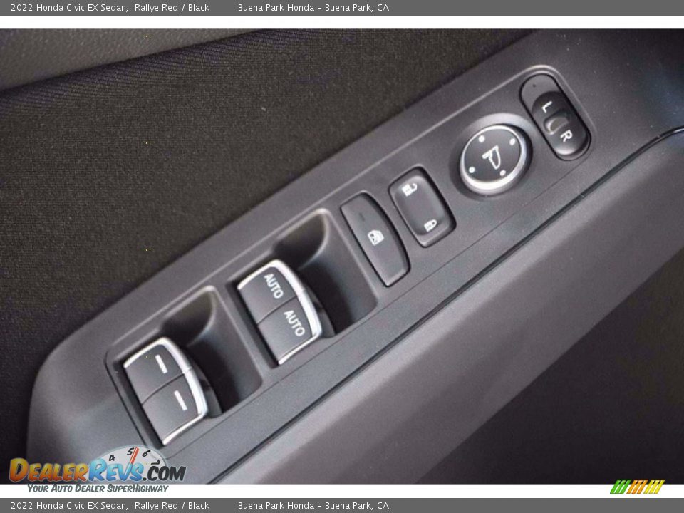 Controls of 2022 Honda Civic EX Sedan Photo #9