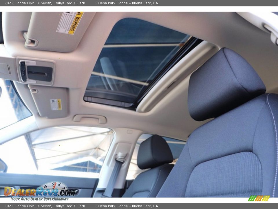 Sunroof of 2022 Honda Civic EX Sedan Photo #13