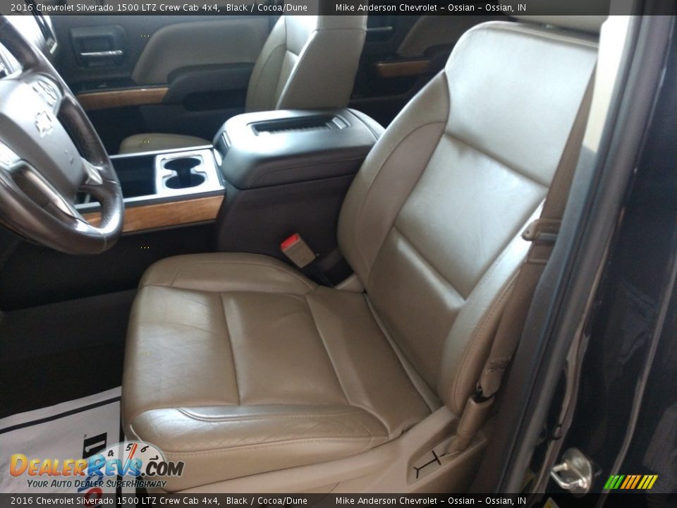 Front Seat of 2016 Chevrolet Silverado 1500 LTZ Crew Cab 4x4 Photo #15