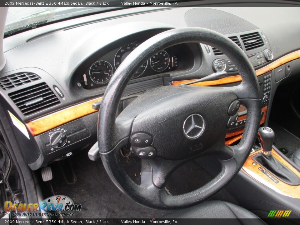 2009 Mercedes-Benz E 350 4Matic Sedan Black / Black Photo #14