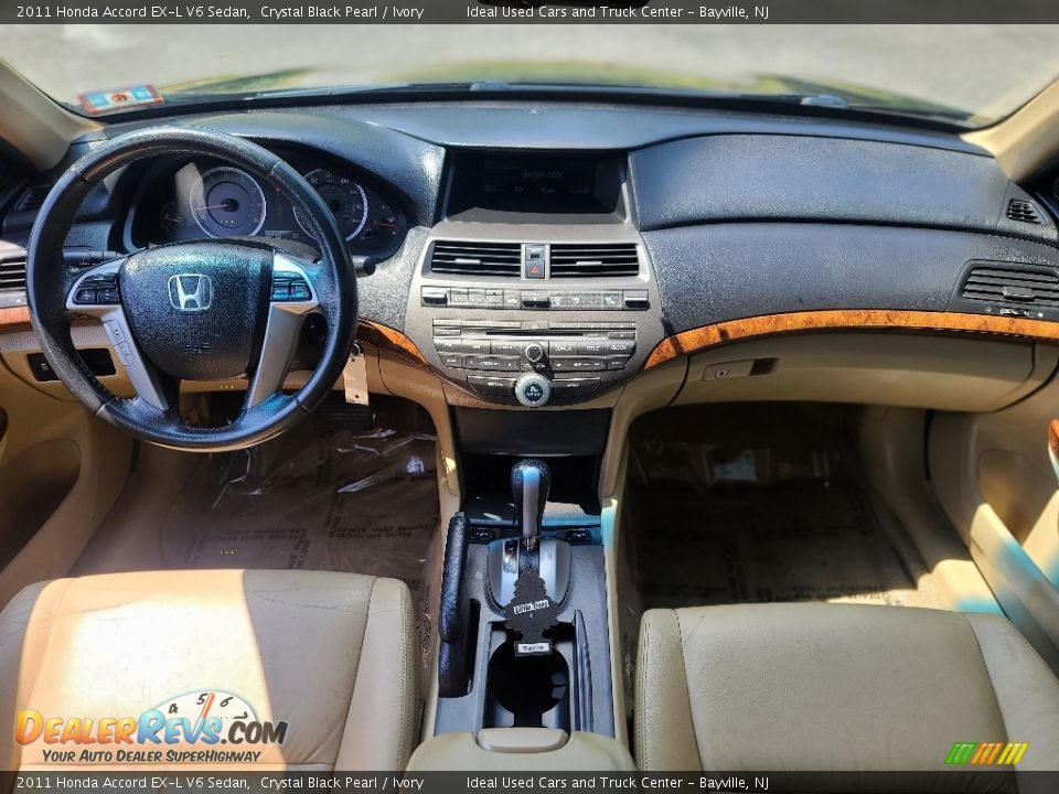 2011 Honda Accord EX-L V6 Sedan Crystal Black Pearl / Ivory Photo #26