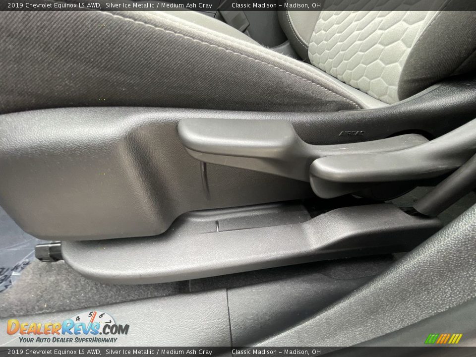 2019 Chevrolet Equinox LS AWD Silver Ice Metallic / Medium Ash Gray Photo #7