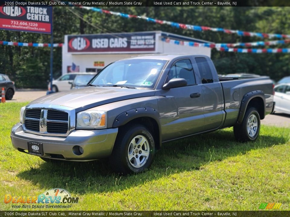 2006 Dodge Dakota SLT Club Cab Mineral Gray Metallic / Medium Slate Gray Photo #1