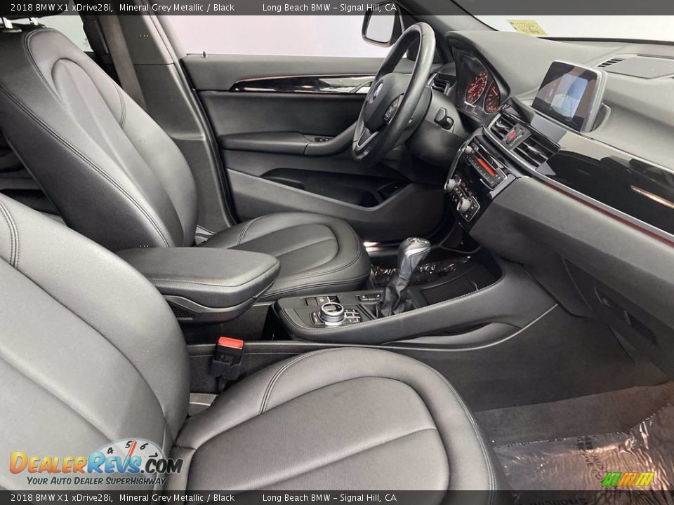 2018 BMW X1 xDrive28i Mineral Grey Metallic / Black Photo #33