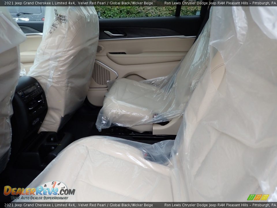 2021 Jeep Grand Cherokee L Limited 4x4 Velvet Red Pearl / Global Black/Wicker Beige Photo #12