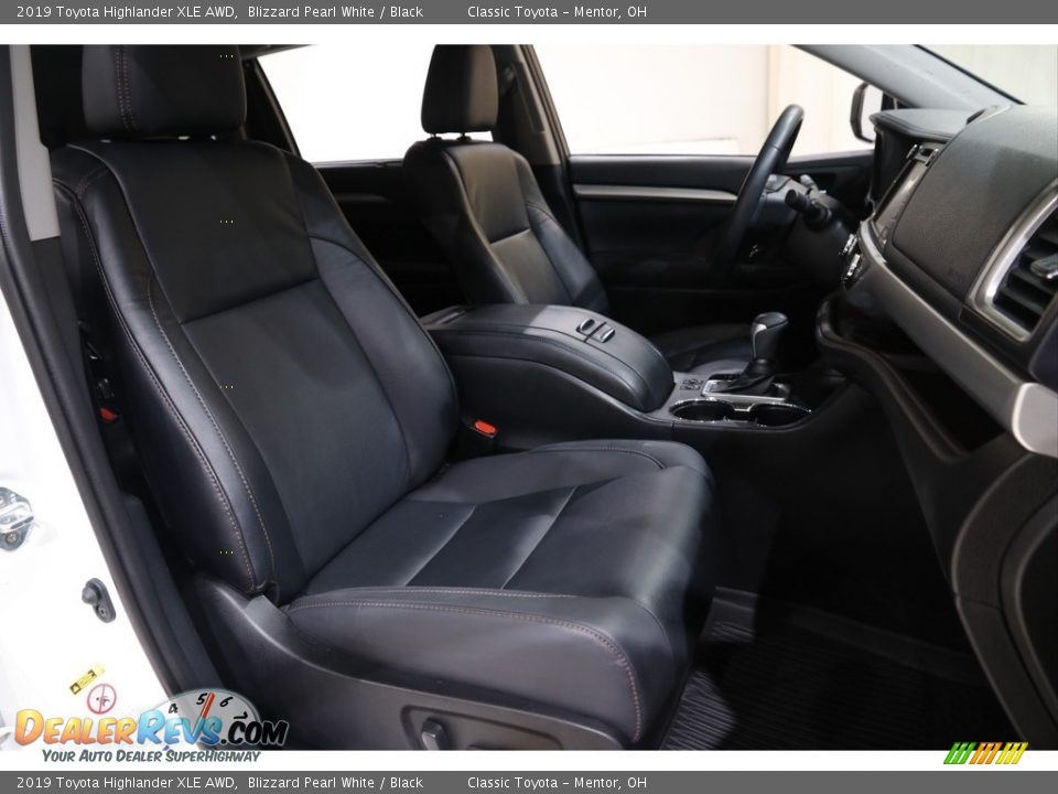 2019 Toyota Highlander XLE AWD Blizzard Pearl White / Black Photo #16