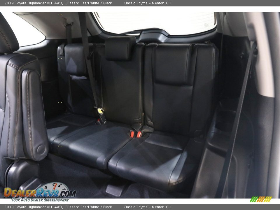 2019 Toyota Highlander XLE AWD Blizzard Pearl White / Black Photo #19