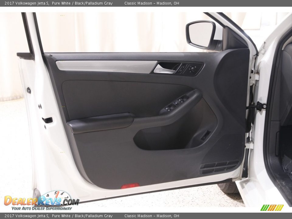 2017 Volkswagen Jetta S Pure White / Black/Palladium Gray Photo #4