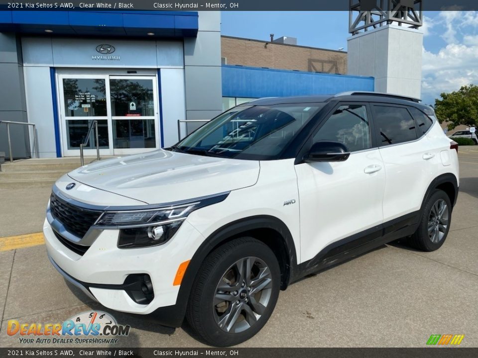 2021 Kia Seltos S AWD Clear White / Black Photo #1