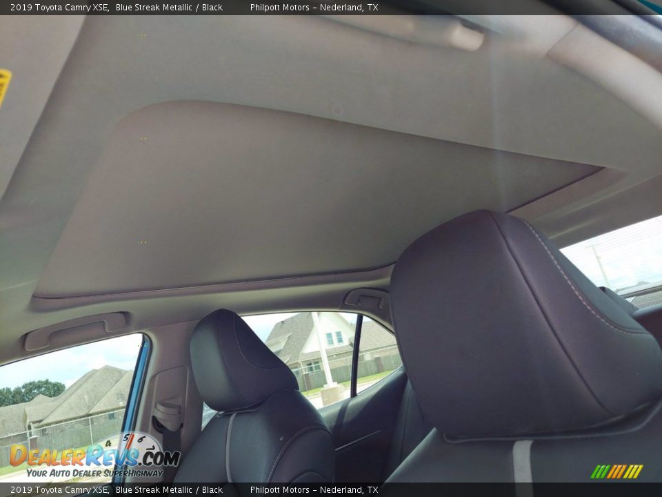 2019 Toyota Camry XSE Blue Streak Metallic / Black Photo #21