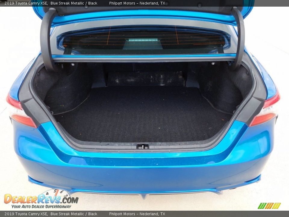 2019 Toyota Camry XSE Blue Streak Metallic / Black Photo #24