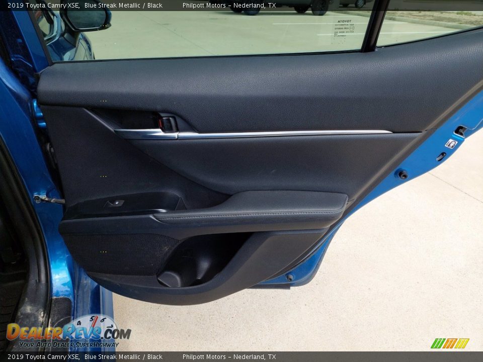 2019 Toyota Camry XSE Blue Streak Metallic / Black Photo #25