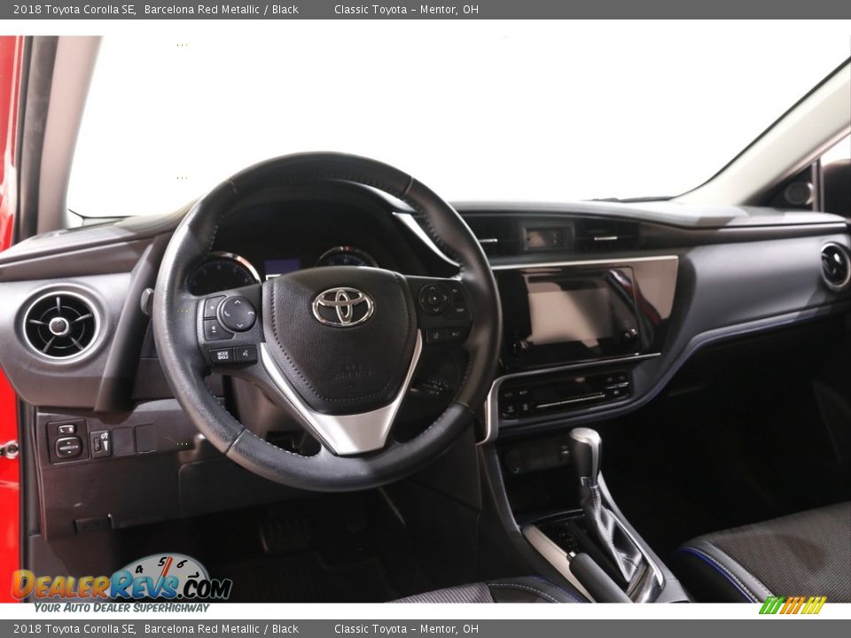 2018 Toyota Corolla SE Barcelona Red Metallic / Black Photo #6