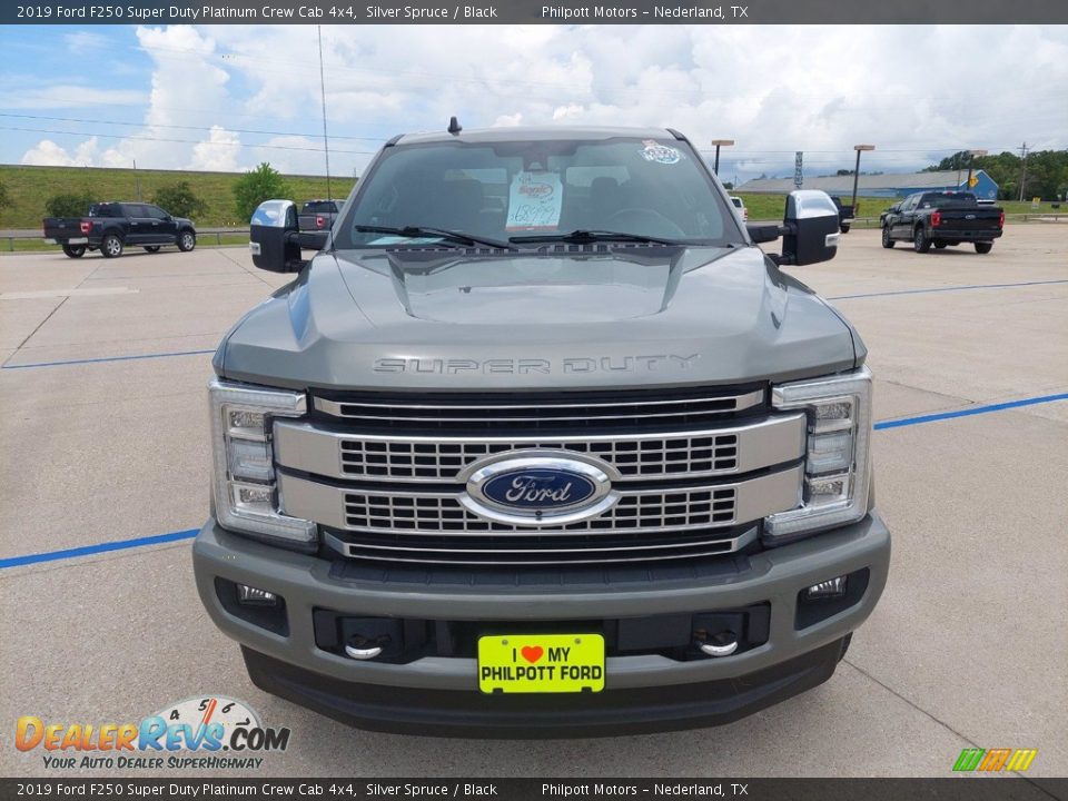 2019 Ford F250 Super Duty Platinum Crew Cab 4x4 Silver Spruce / Black Photo #2