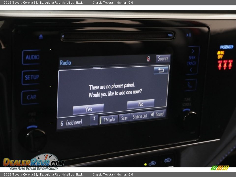 2018 Toyota Corolla SE Barcelona Red Metallic / Black Photo #11