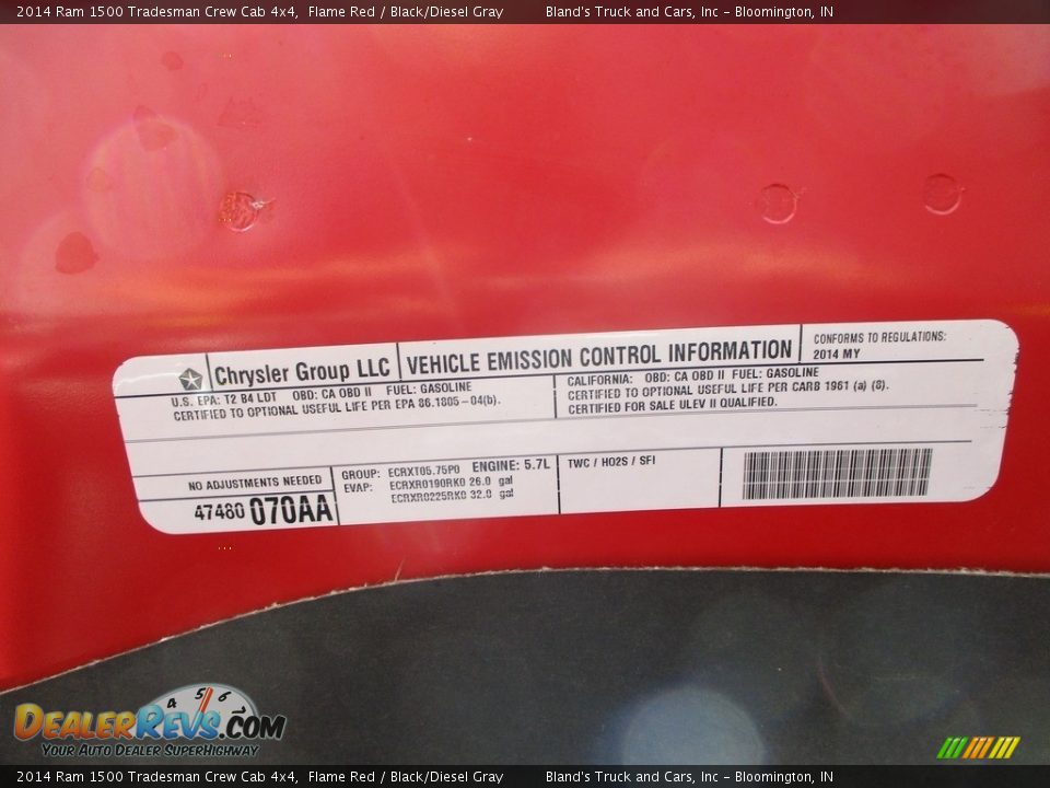 2014 Ram 1500 Tradesman Crew Cab 4x4 Flame Red / Black/Diesel Gray Photo #17