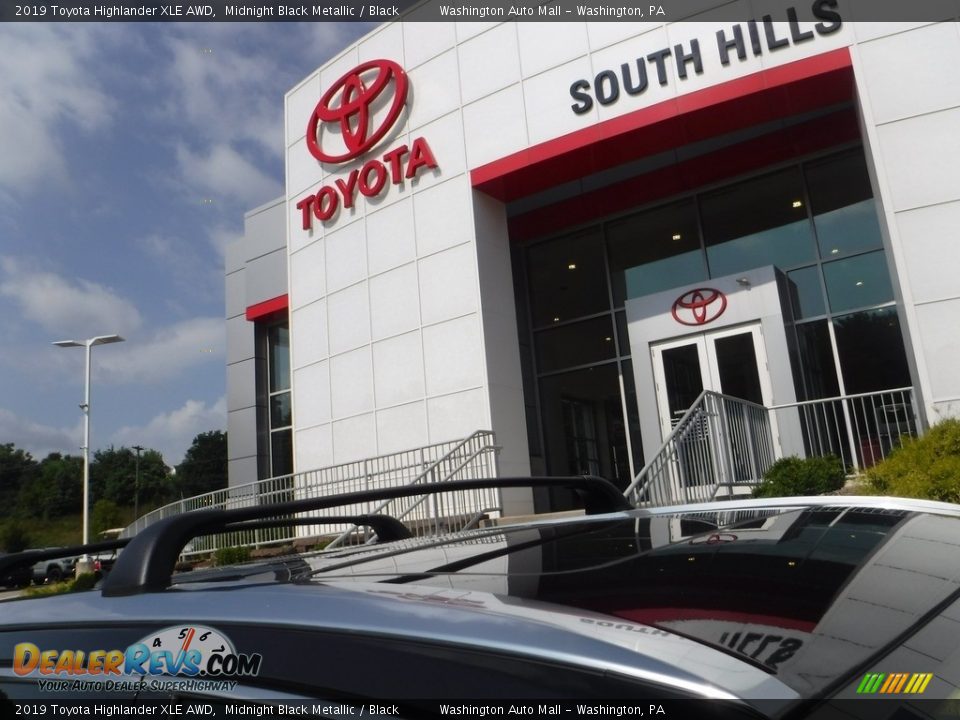 2019 Toyota Highlander XLE AWD Midnight Black Metallic / Black Photo #3