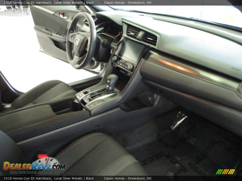 2018 Honda Civic EX Hatchback Lunar Silver Metallic / Black Photo #15