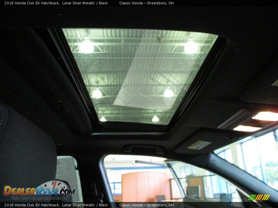 2018 Honda Civic EX Hatchback Lunar Silver Metallic / Black Photo #17