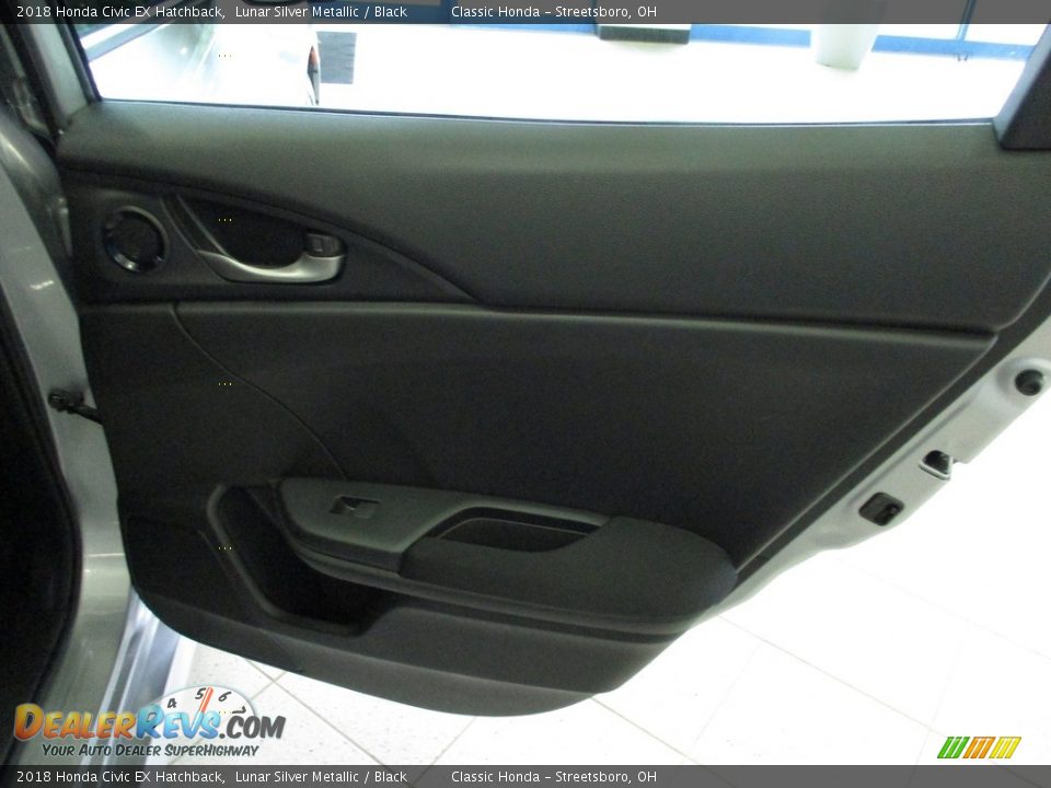 2018 Honda Civic EX Hatchback Lunar Silver Metallic / Black Photo #18