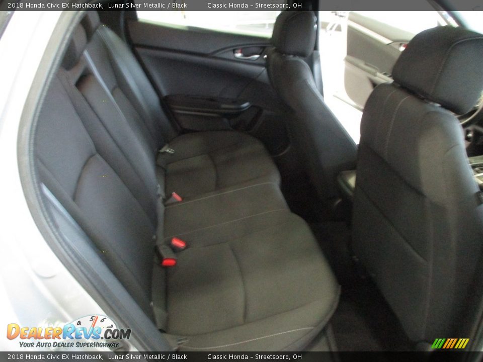 2018 Honda Civic EX Hatchback Lunar Silver Metallic / Black Photo #20