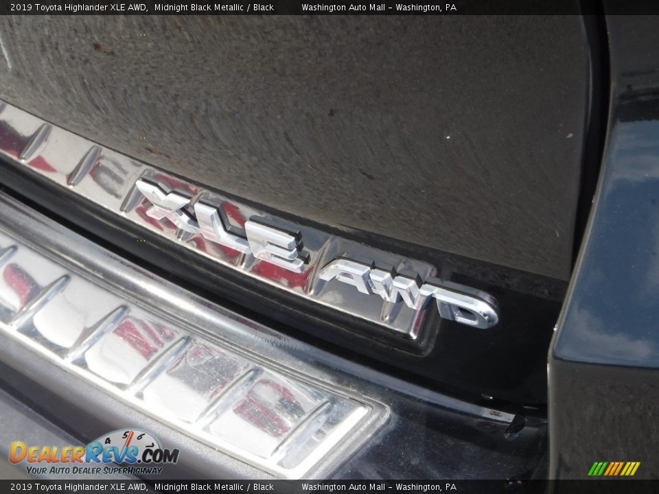 2019 Toyota Highlander XLE AWD Midnight Black Metallic / Black Photo #16