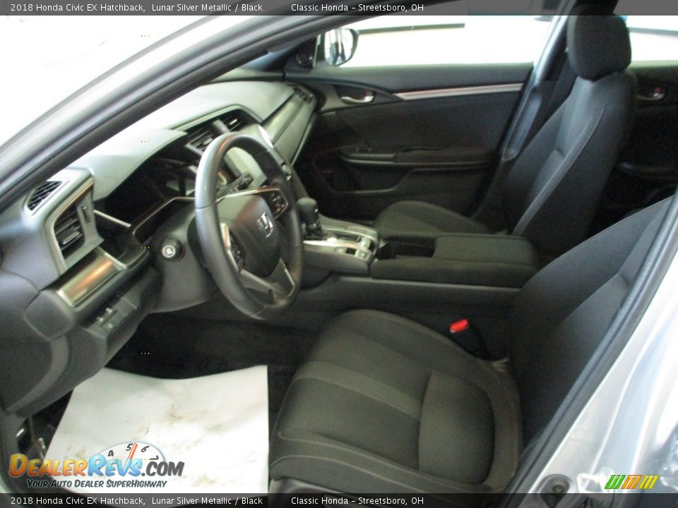 2018 Honda Civic EX Hatchback Lunar Silver Metallic / Black Photo #28