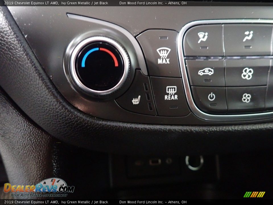 2019 Chevrolet Equinox LT AWD Ivy Green Metallic / Jet Black Photo #34