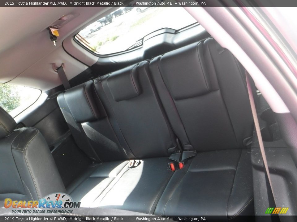 2019 Toyota Highlander XLE AWD Midnight Black Metallic / Black Photo #33