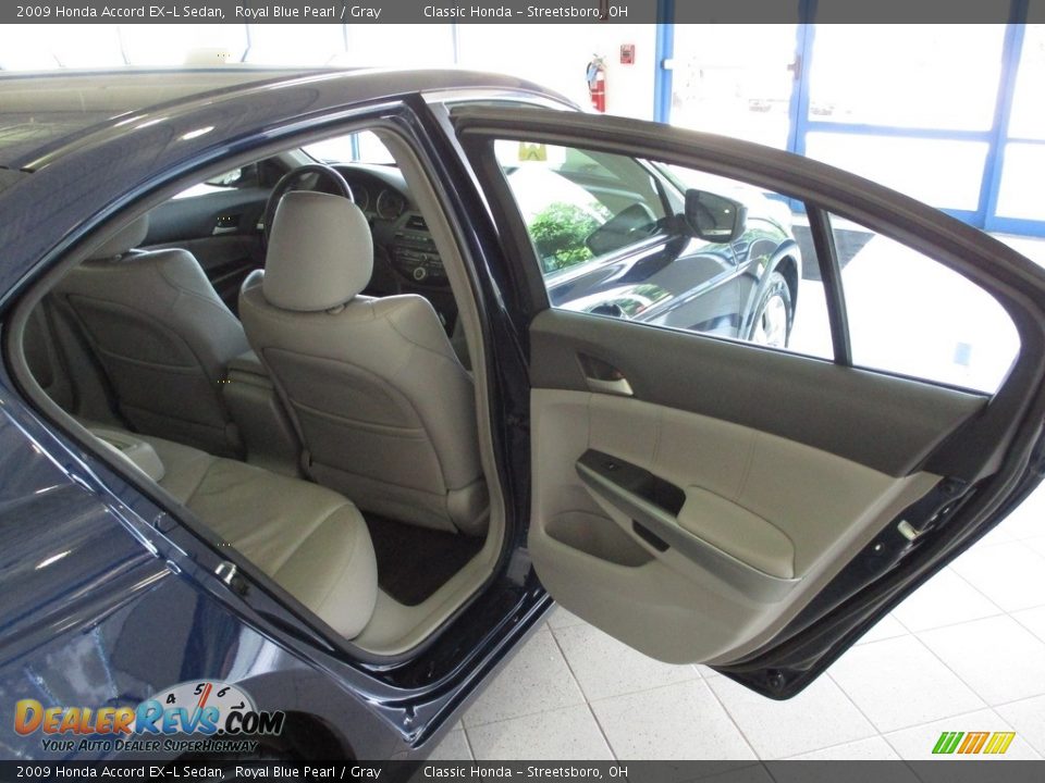 2009 Honda Accord EX-L Sedan Royal Blue Pearl / Gray Photo #16