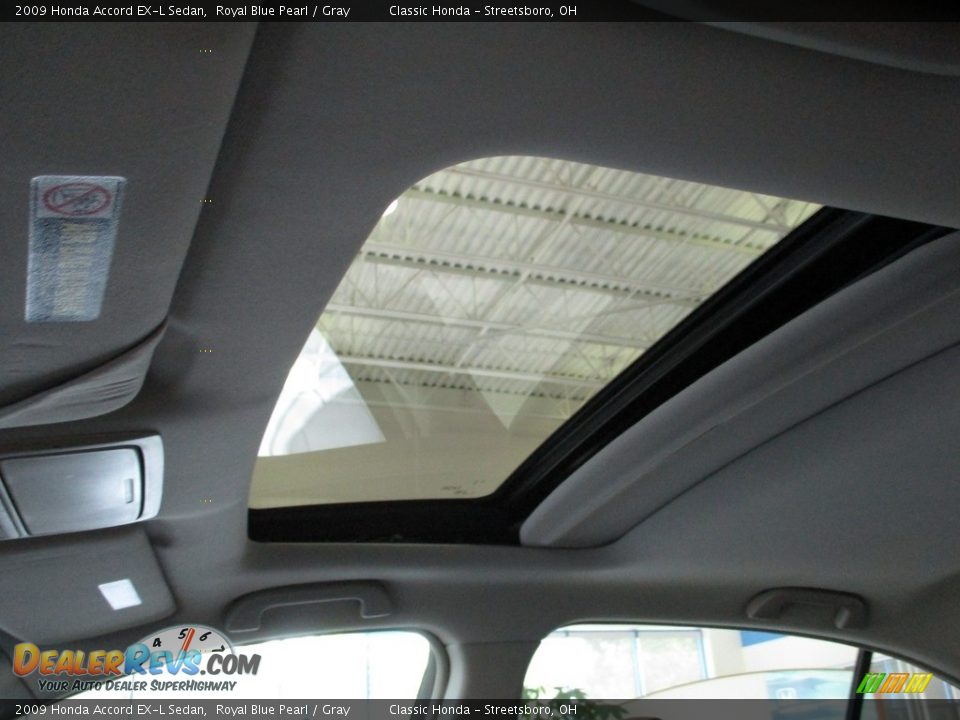 2009 Honda Accord EX-L Sedan Royal Blue Pearl / Gray Photo #22