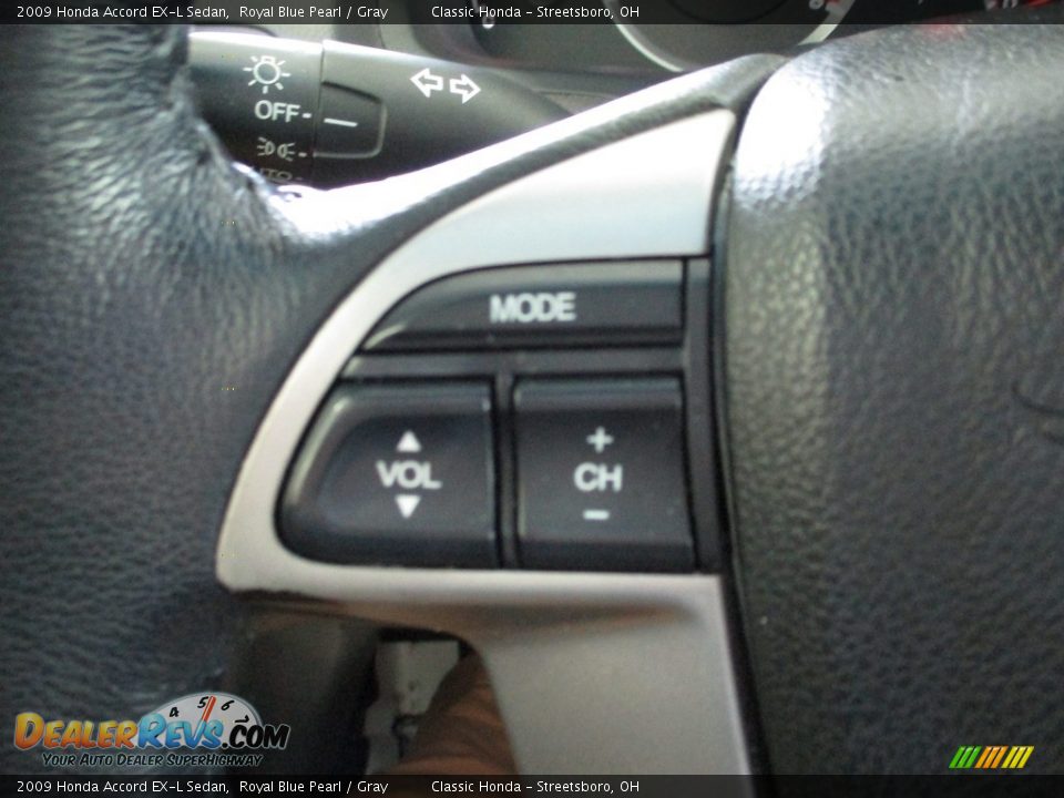 2009 Honda Accord EX-L Sedan Royal Blue Pearl / Gray Photo #26