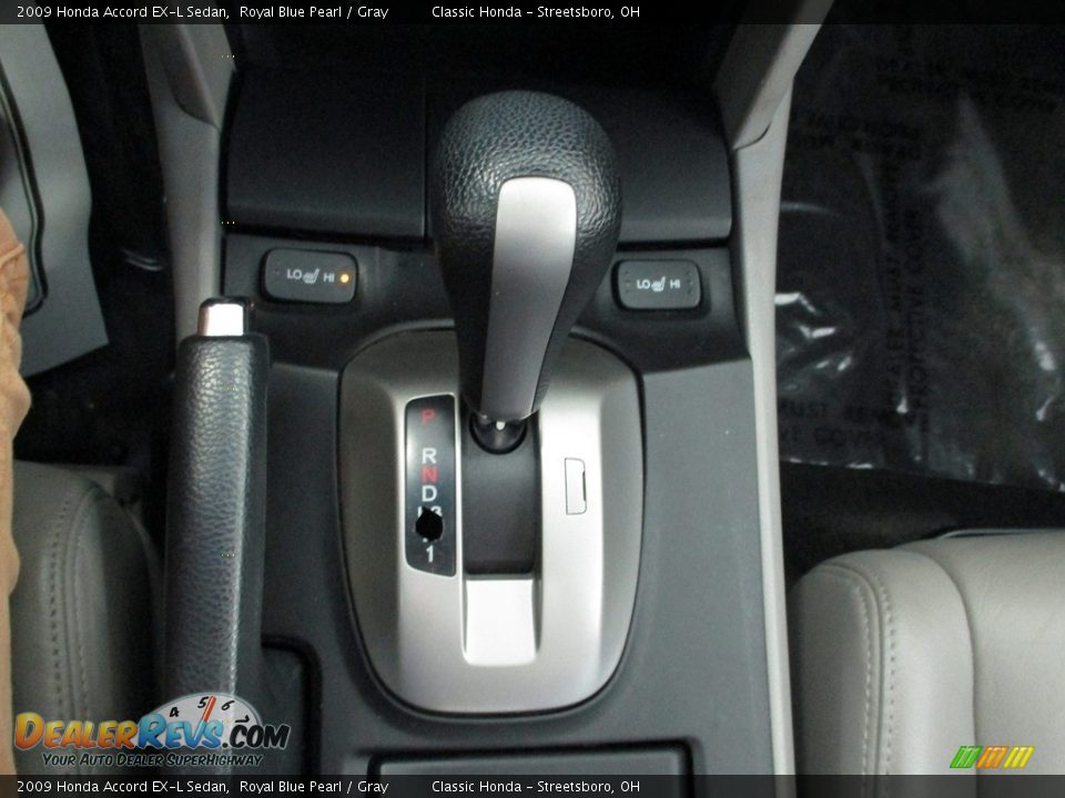 2009 Honda Accord EX-L Sedan Royal Blue Pearl / Gray Photo #30