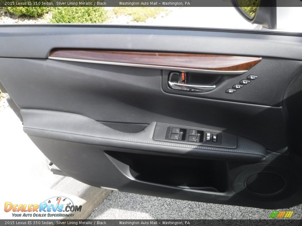 Door Panel of 2015 Lexus ES 350 Sedan Photo #23