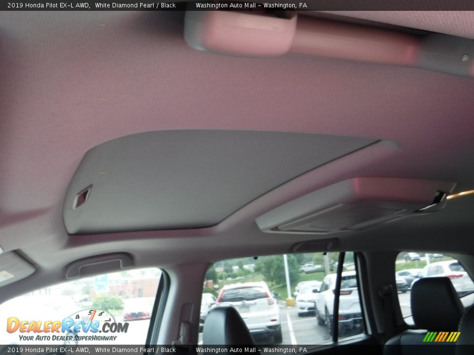 2019 Honda Pilot EX-L AWD White Diamond Pearl / Black Photo #10