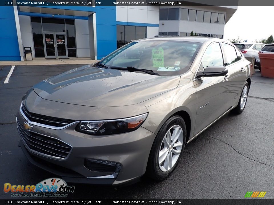 2018 Chevrolet Malibu LT Pepperdust Metallic / Jet Black Photo #2