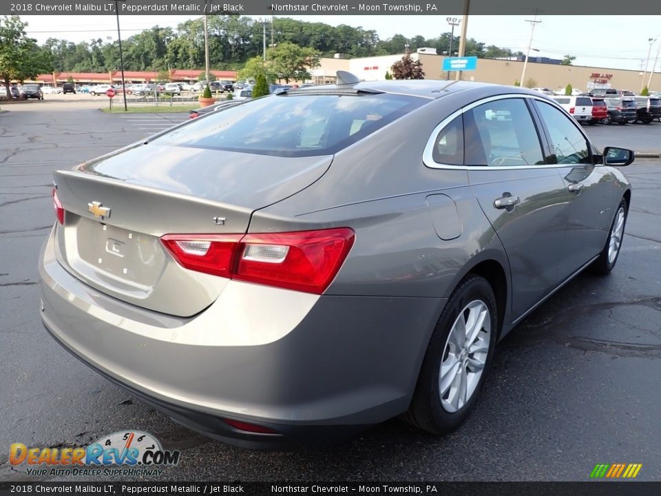 2018 Chevrolet Malibu LT Pepperdust Metallic / Jet Black Photo #8