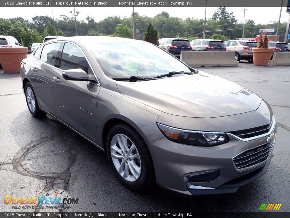 2018 Chevrolet Malibu LT Pepperdust Metallic / Jet Black Photo #11