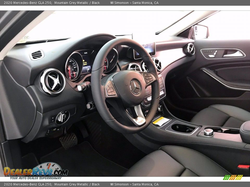2020 Mercedes-Benz GLA 250 Mountain Grey Metallic / Black Photo #4