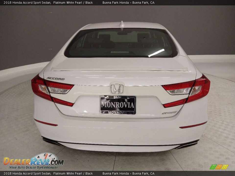 2018 Honda Accord Sport Sedan Platinum White Pearl / Black Photo #7
