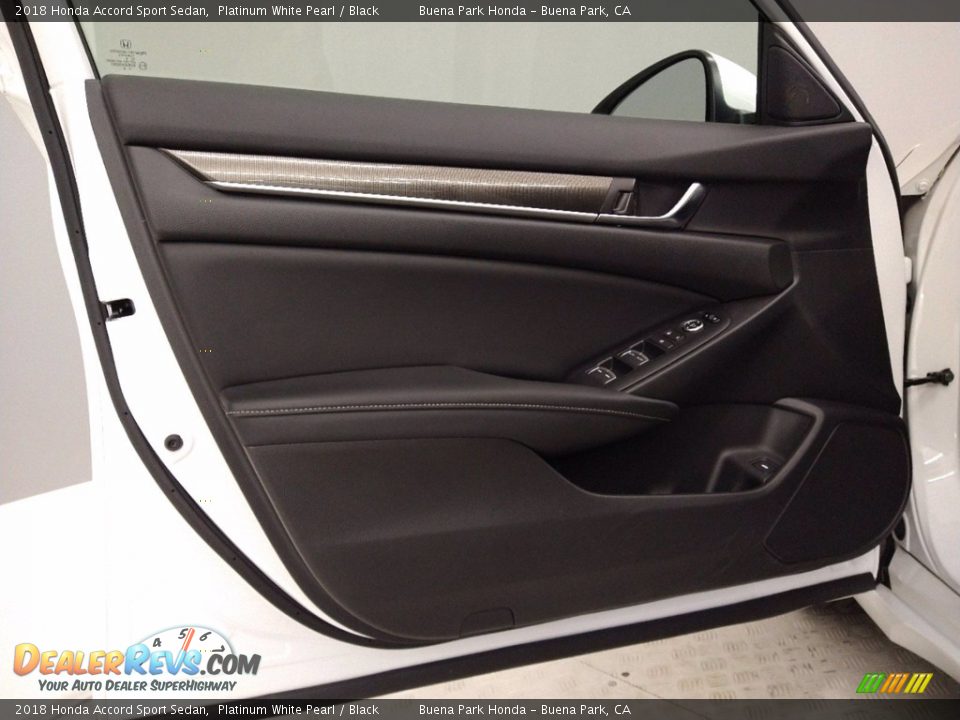 2018 Honda Accord Sport Sedan Platinum White Pearl / Black Photo #10