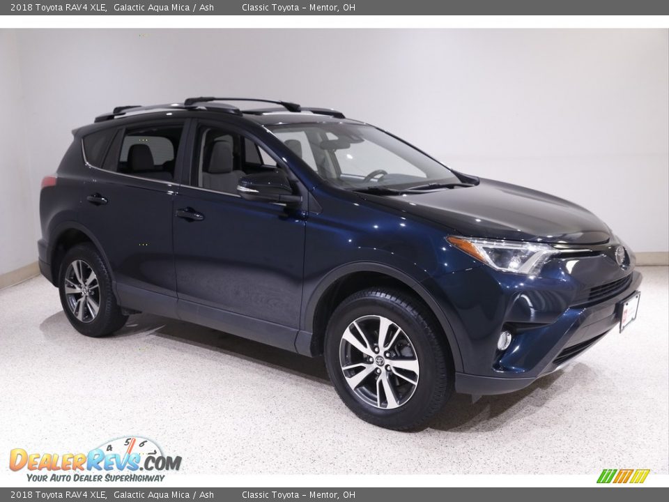2018 Toyota RAV4 XLE Galactic Aqua Mica / Ash Photo #1