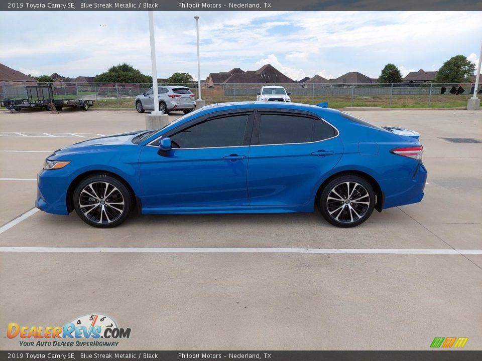 2019 Toyota Camry SE Blue Streak Metallic / Black Photo #4