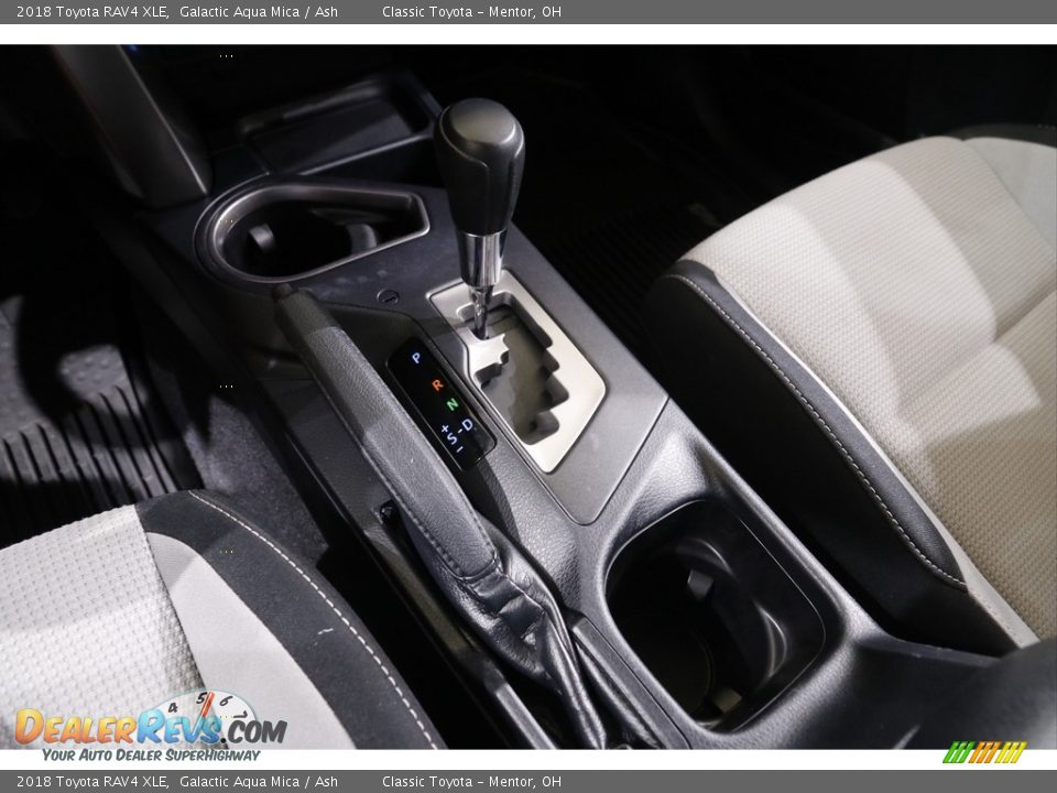 2018 Toyota RAV4 XLE Galactic Aqua Mica / Ash Photo #13