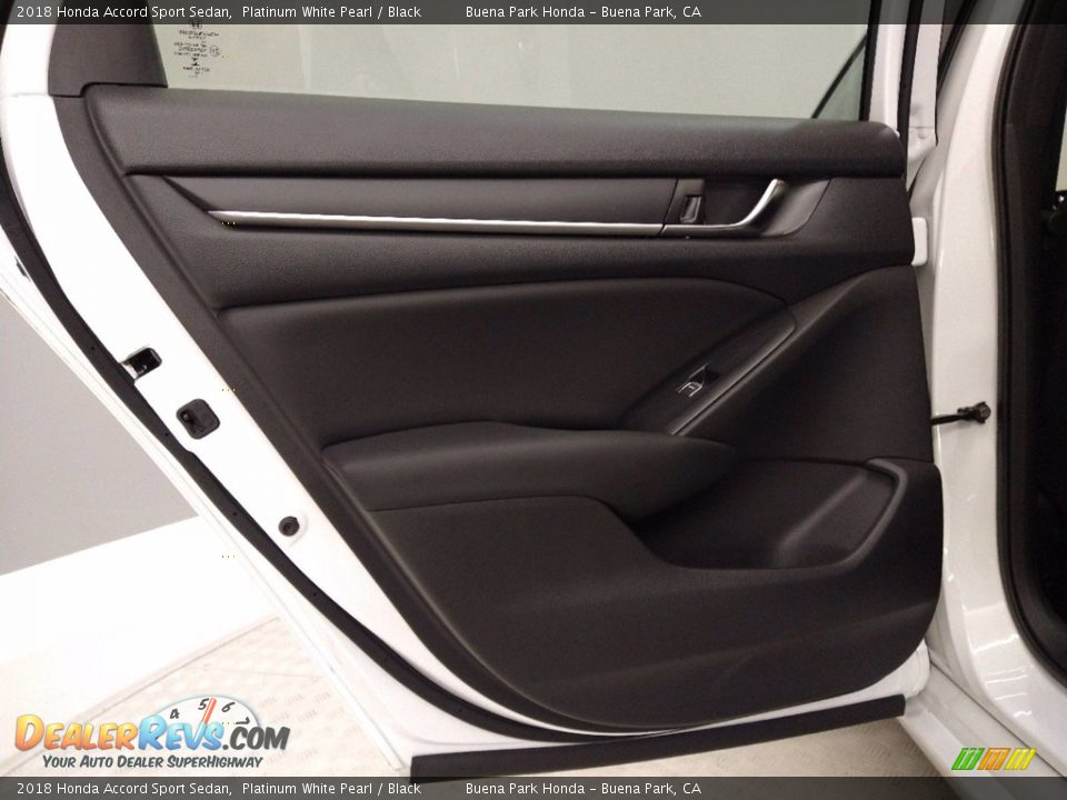 2018 Honda Accord Sport Sedan Platinum White Pearl / Black Photo #24