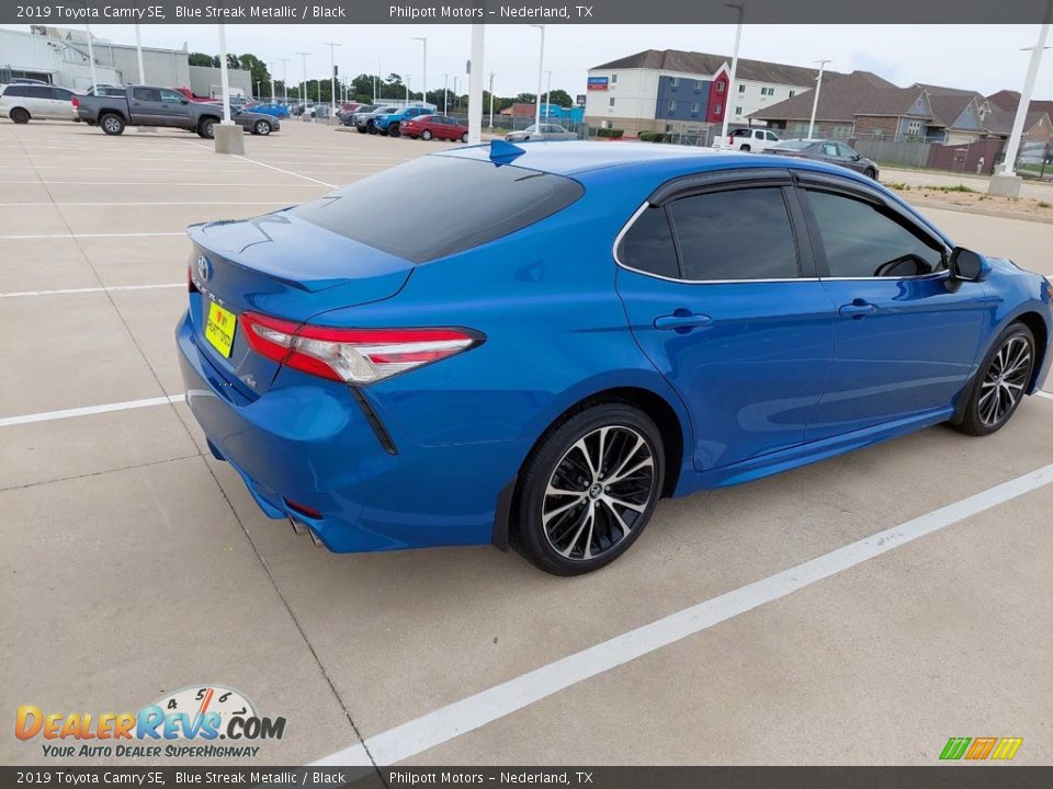 2019 Toyota Camry SE Blue Streak Metallic / Black Photo #7
