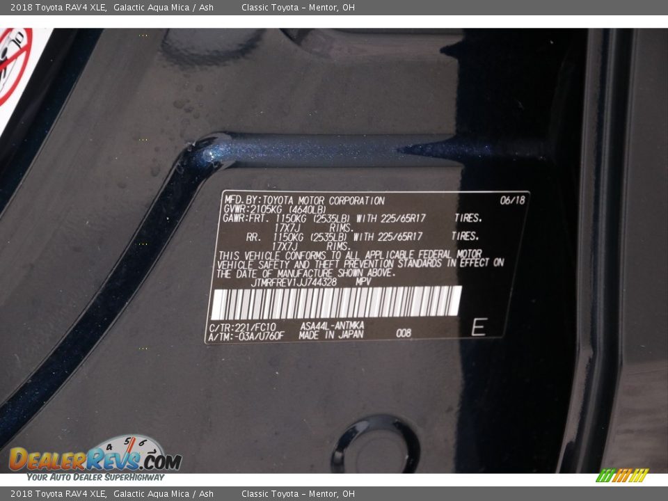 2018 Toyota RAV4 XLE Galactic Aqua Mica / Ash Photo #19