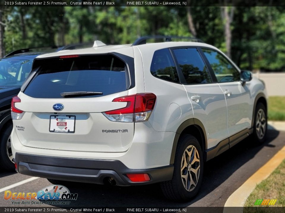2019 Subaru Forester 2.5i Premium Crystal White Pearl / Black Photo #3