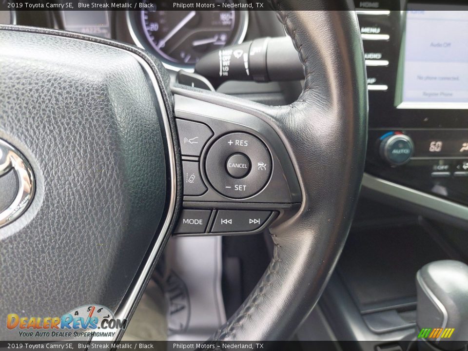 2019 Toyota Camry SE Blue Streak Metallic / Black Photo #17