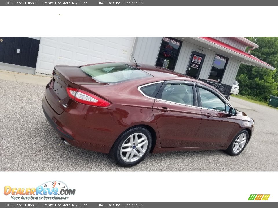 2015 Ford Fusion SE Bronze Fire Metallic / Dune Photo #33